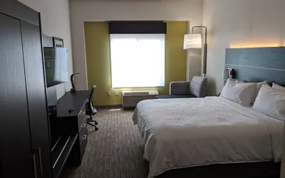 Photo 4 - Holiday Inn Express & Suites Charlotte-Concord-I-85 by IHG