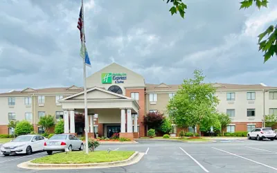 Photo 2 - HOLIDAY INN EXPRESS & SUITES REIDSVILLE by IHG