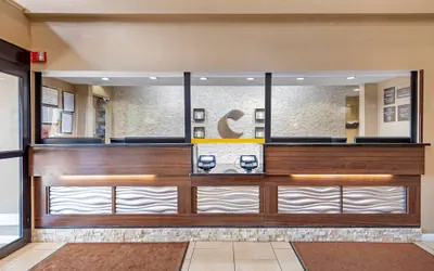 Photo 4 - Comfort Inn & Suites Canton Riverstone Area