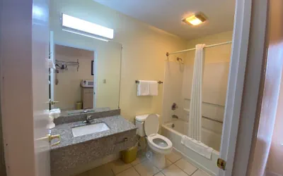 Photo 5 - Legacy Inn - Cookeville