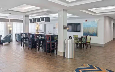 Photo 3 - Hampton Inn Atlanta/Woodstock