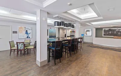 Photo 5 - Hampton Inn Atlanta/Woodstock