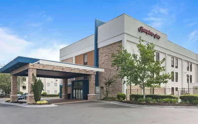 Photo 2 - Hampton Inn Atlanta/Woodstock