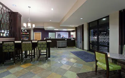 Photo 5 - Hampton Inn Santa Cruz