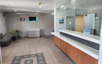 Photo 3 - Motel 6 Barstow, CA - Mojave Desert Stop - I-15