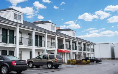 Econo Lodge Greenville near University