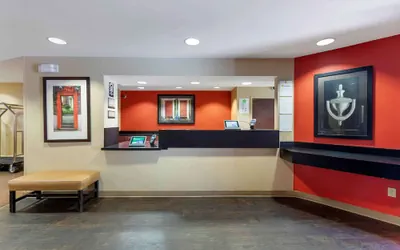 Photo 4 - Extended Stay America Suites Los Angeles Valencia