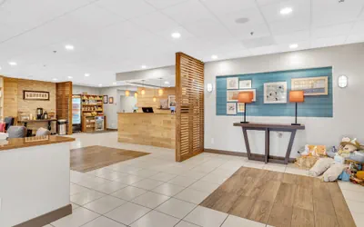 Photo 5 - Country Inn & Suites by Radisson Rehoboth Beach - Dewey