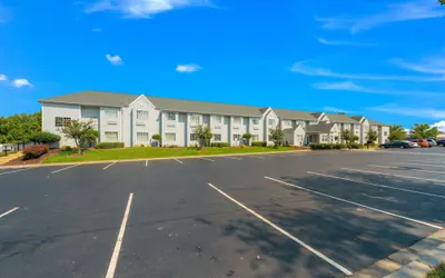 Photo 2 - Motel 6 Gastonia, NC
