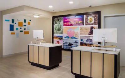 Photo 3 - Sonesta ES Suites San Francisco Airport Oyster Point Waterfront
