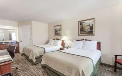 Photo 4 - Baymont by Wyndham Hickory