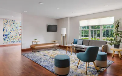 Photo 4 - TownePlace Suites by Marriott Manchester