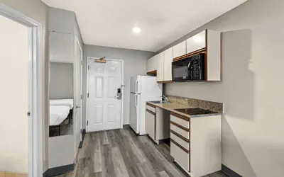 Photo 5 - Birch Hill Suites Columbia