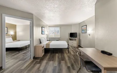Photo 4 - Birch Hill Suites Columbia