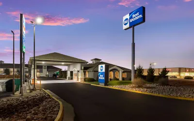 Photo 2 - Best Western Grants Inn