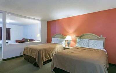 Photo 4 - Rodeway Inn & Suites Enterprise