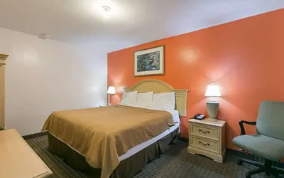 Photo 5 - Rodeway Inn & Suites Enterprise