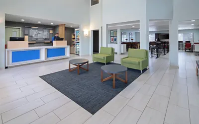 Photo 2 - Holiday Inn Express & Suites Watsonville by IHG