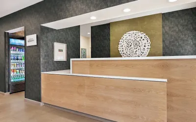 Photo 3 - Fairfield Inn by Marriott Visalia Sequoia