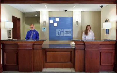 Photo 3 - Holiday Inn Express Grove City by IHG