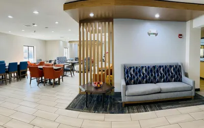 Holiday Inn Express Hotel & Suites Plymouth by IHG