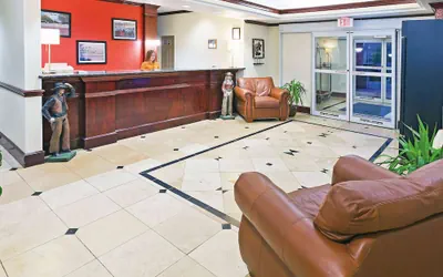 Photo 4 - La Quinta Inn & Suites by Wyndham Dalhart