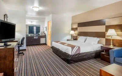 Photo 4 - Quality Inn Central Roseburg