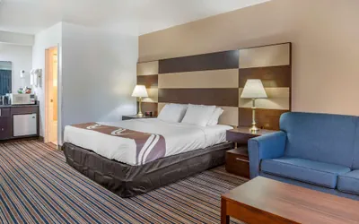 Photo 5 - Quality Inn Central Roseburg