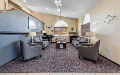 Photo 3 - Best Western Borger Inn