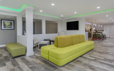 Photo 4 - Quality Inn Murfreesboro - University Area