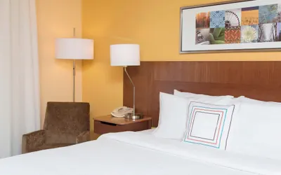 Photo 5 - Fairfield Inn and Suites By Marriott St Charles