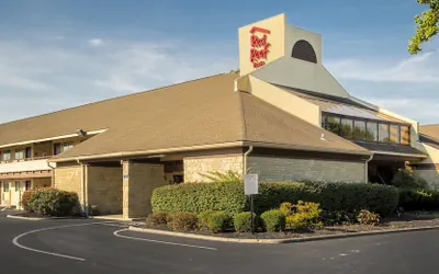 Photo 2 - Red Roof Inn Columbus Northeast - Westerville
