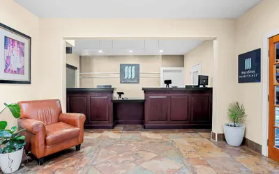 Photo 4 - MainStay Suites Addison-Dallas