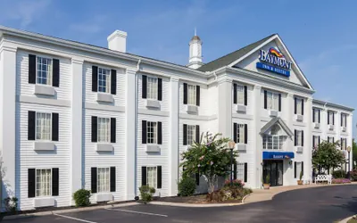 Photo 2 - Baymont by Wyndham Columbia Maury