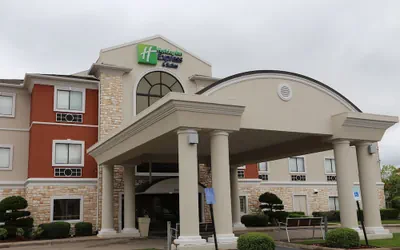 Photo 2 - Holiday Inn Express Hotel & Suites Greenville by IHG