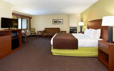 Photo 5 - Cobblestone Hotel & Suites – Wisconsin Rapids