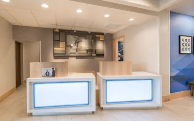 Photo 3 - Holiday Inn Express & Suites Columbia-I-26 @ Harbison Blvd by IHG