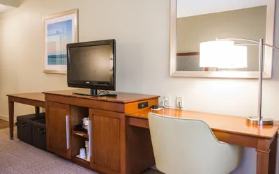 Photo 4 - Hampton Inn Charleston - Daniel Island