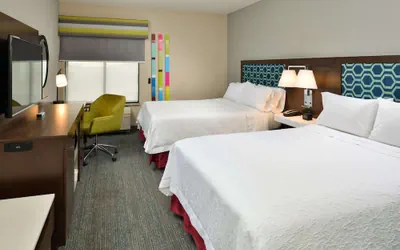 Photo 3 - Hampton Inn San Francisco-Daly City