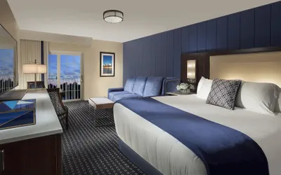 Photo 5 - Hyannis Harbor Hotel