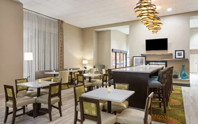Photo 5 - Hampton Inn Sault Ste Marie