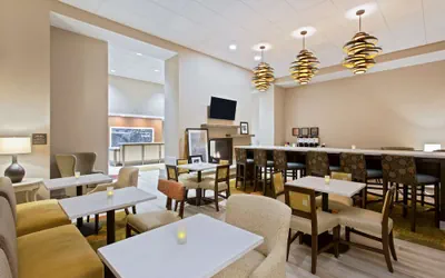 Photo 4 - Hampton Inn Sault Ste Marie