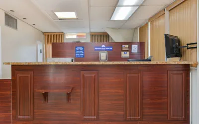 Photo 4 - Americas Best Value Inn Sarasota Downtown