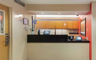 Photo 3 - Extended Stay America Select Suites Atlanta Buckhead