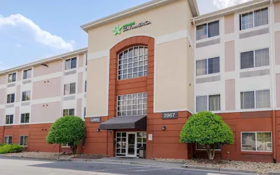 Photo 2 - Extended Stay America Select Suites Atlanta Buckhead