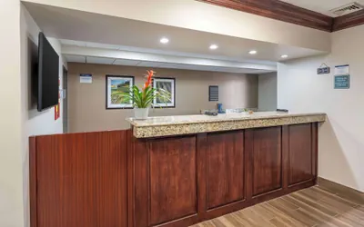 Photo 5 - Best Western Mason Inn