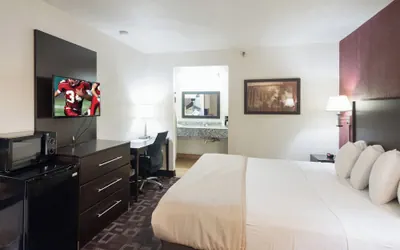 Photo 4 - Red Roof Inn Oklahoma Airport – I-40 W/Fairgrounds