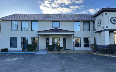 Photo 2 - Quality Inn Ashland
