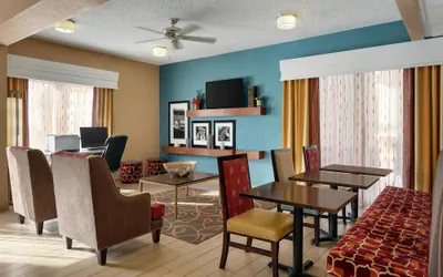 Photo 3 - Hampton Inn Phoenix/Chandler