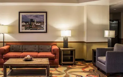Photo 3 - Quality Inn Akron South